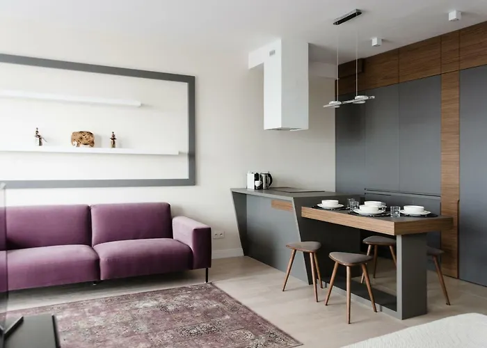 Luxlux Metro Slodowiec Apartment