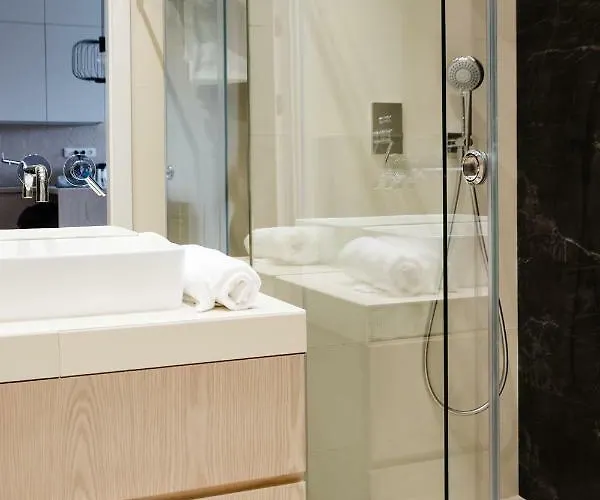 Luxlux Metro Slodowiec Lejlighed Warszawa